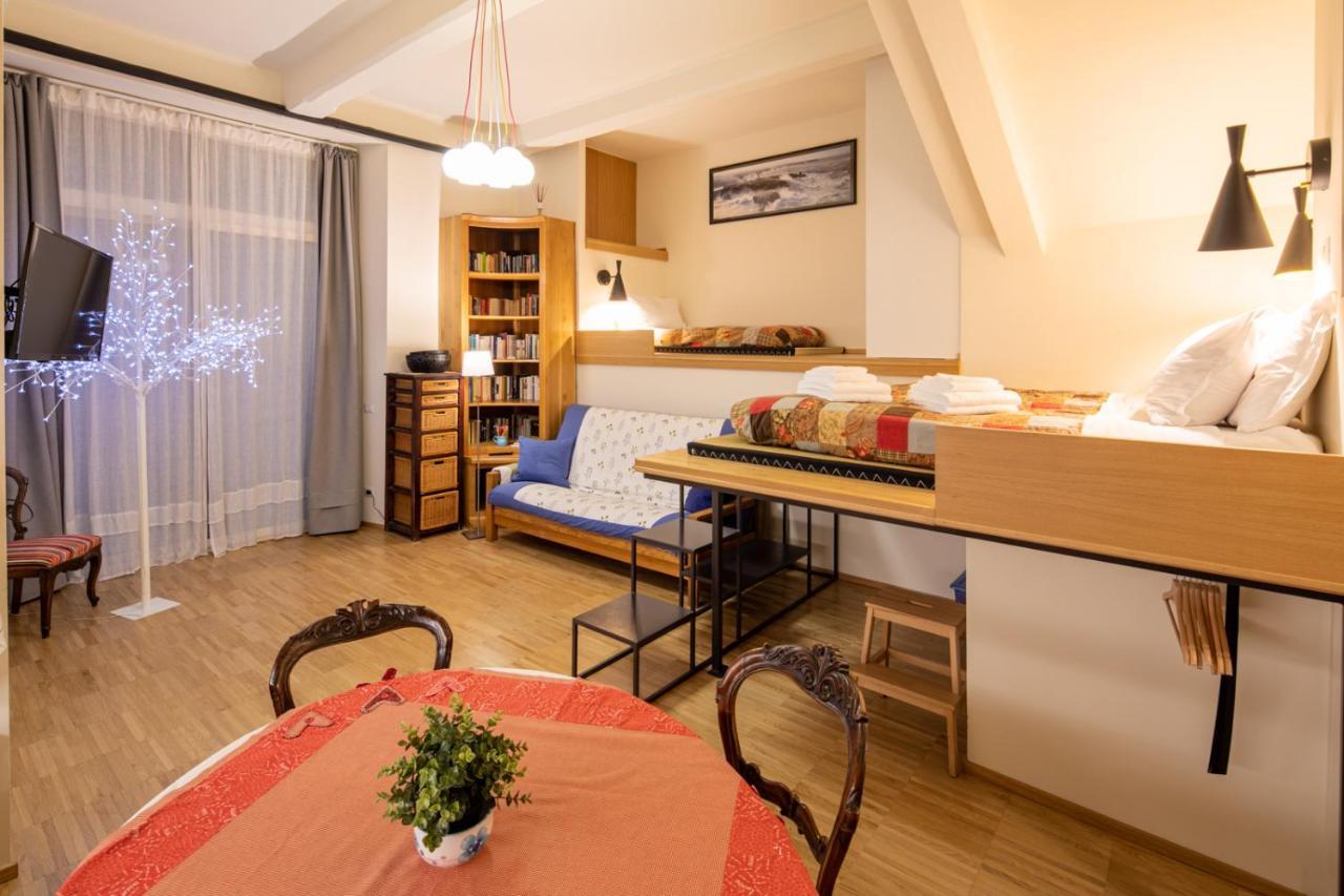 דירות La Casa Colorata - Flats In Milan - Bocconi מראה חיצוני תמונה