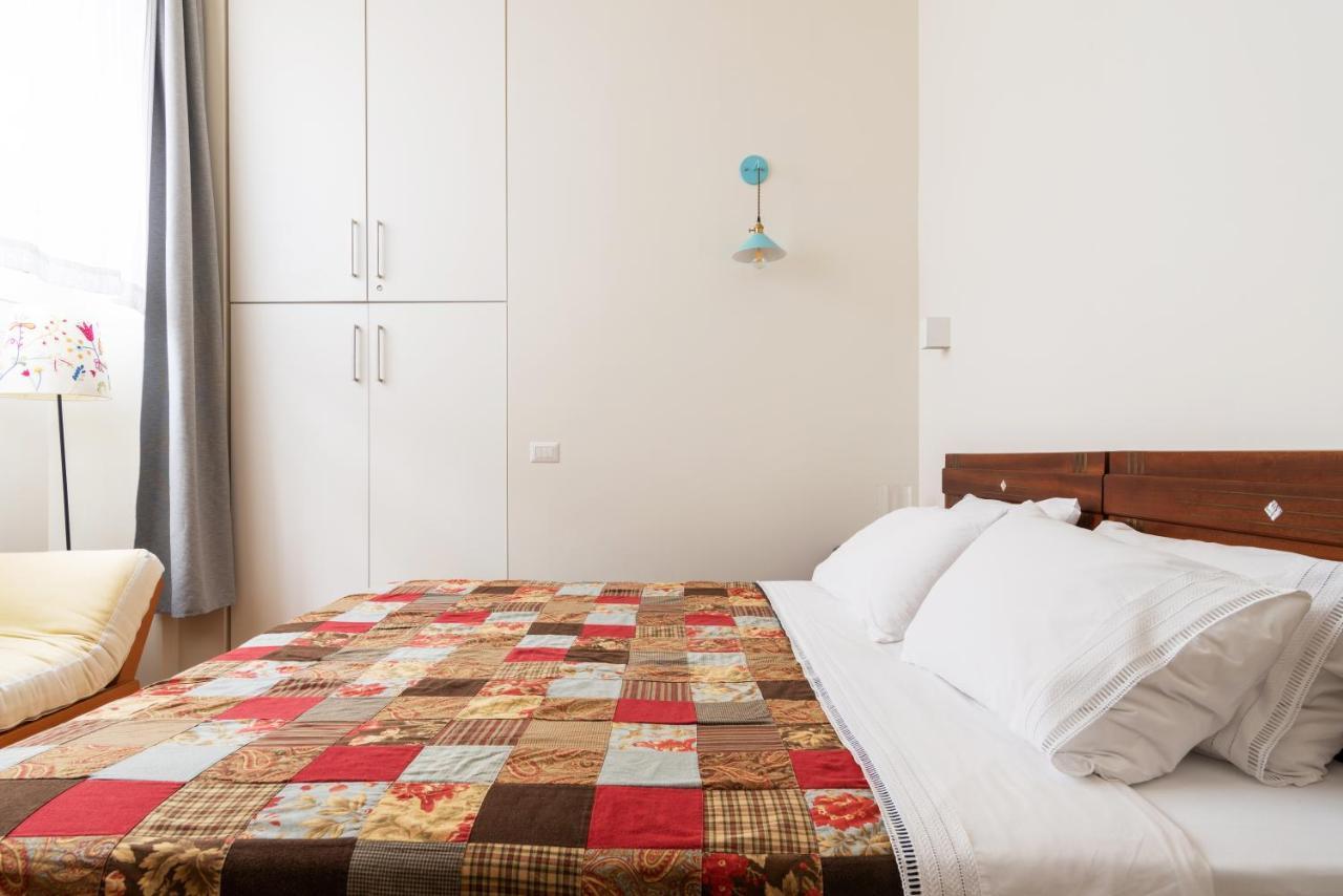 דירות La Casa Colorata - Flats In Milan - Bocconi מראה חיצוני תמונה