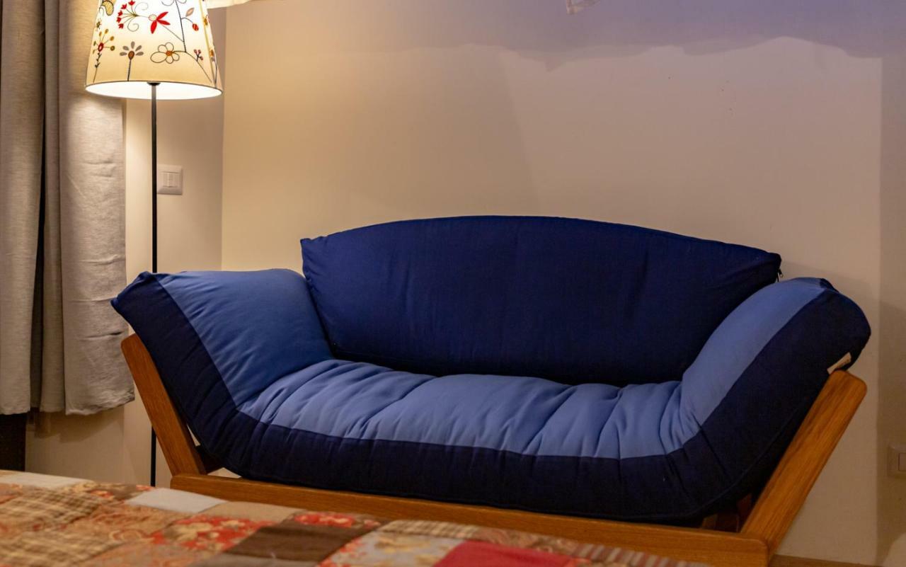 דירות La Casa Colorata - Flats In Milan - Bocconi מראה חיצוני תמונה